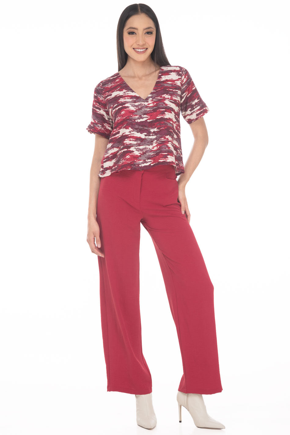 VD3818:2509:Blusa Recta A La Cadera Estampada Escote En V Manga Corta