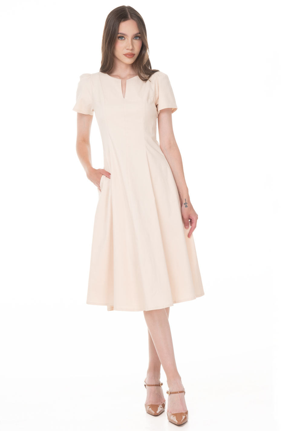VD3883-ARE-01.jpg