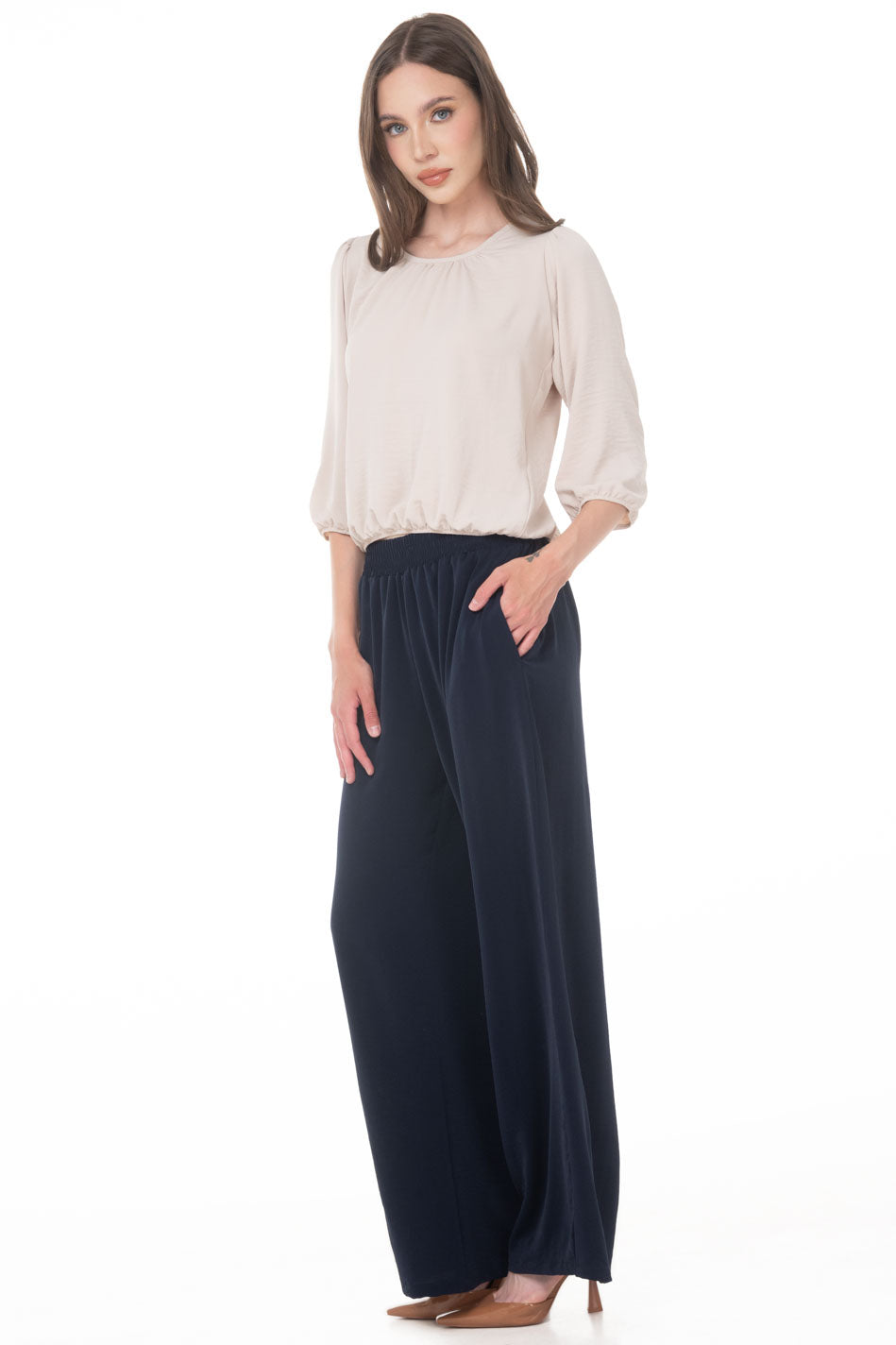 VD3885-ARE-01.jpg