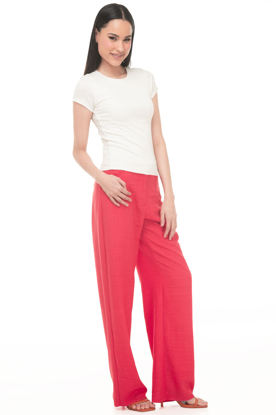 YMC148-HUE-03.jpg