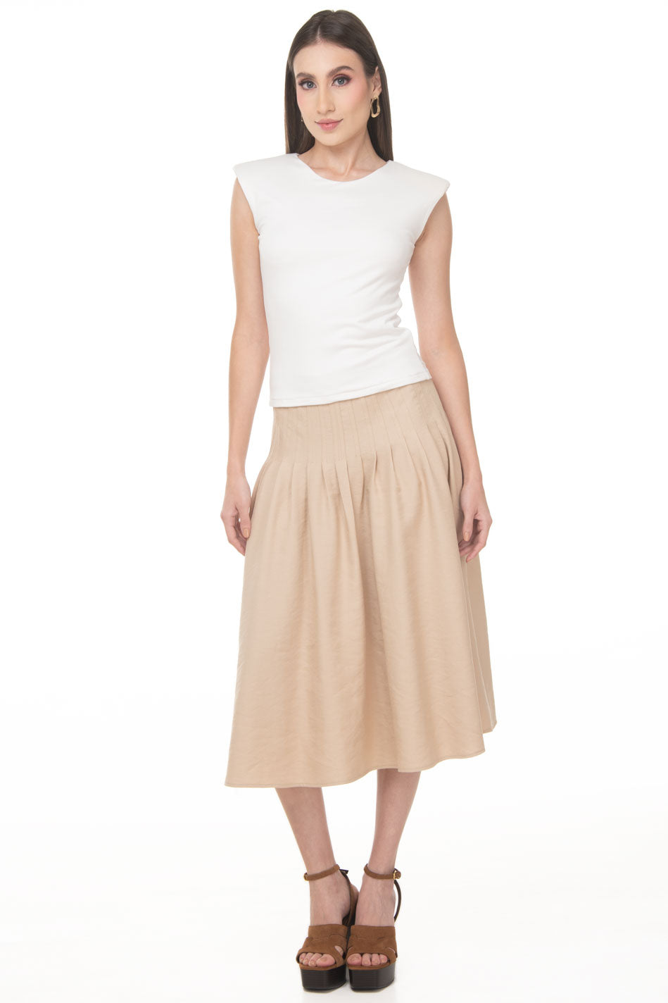 YMC152-HUE-03.jpg